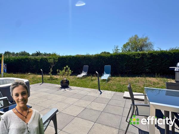 Maison
         5 pièces
        - 124 m² Exclusivité 255 000 € *