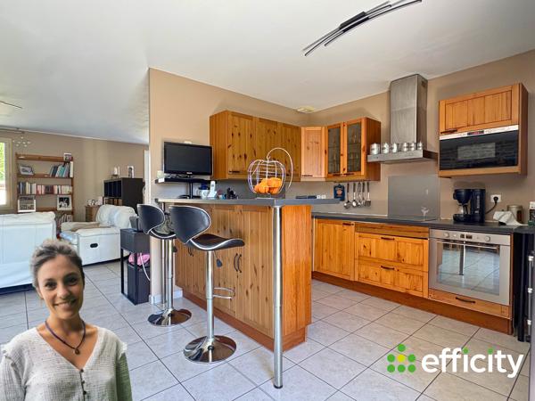 Maison
         5 pièces
        - 124 m² Exclusivité 255 000 € *