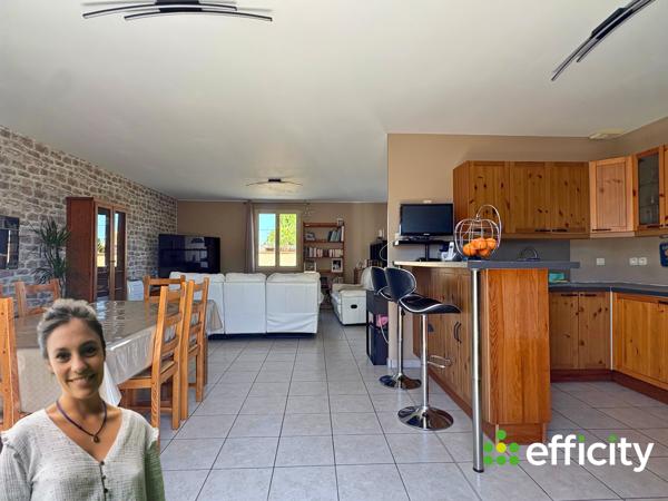 Maison
         5 pièces
        - 124 m² Exclusivité 255 000 € *