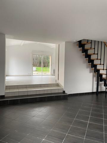 Maison de campagne à Berson de 118.90 m2 , Berson Maison de campagne à Berson de 118.90 m2 , Berson
