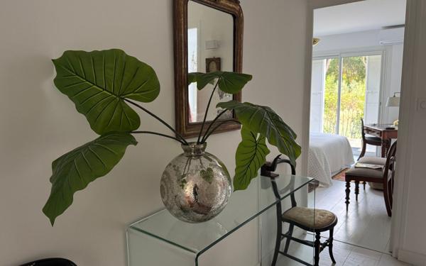 Maison à vendre    5 pièces •  Nîmes