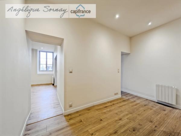 Appartement contemporain de 73 m² avec terrasses – Hyper-centre de Lons-le-Saunier