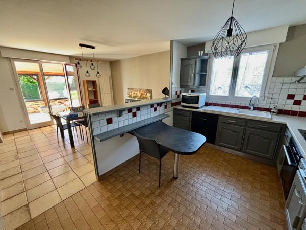 Maison à SAINT-LOUP, 50300 - 8 pièces 161m²