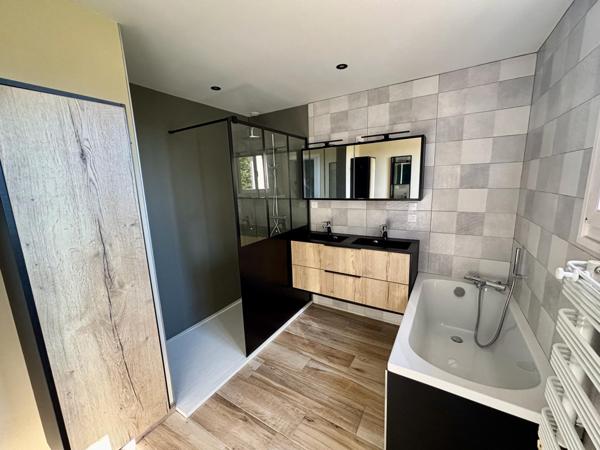 Maison à SAINT-LOUP, 50300 - 8 pièces 161m²