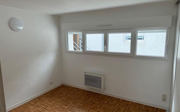 Appartement à louer    3 pièces • 80,95 m2 Pontonx-sur-l'Adour