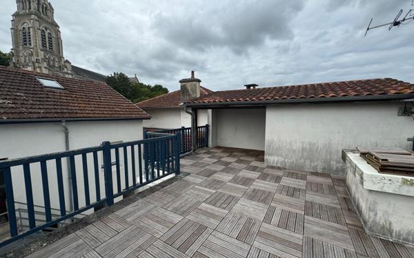 Appartement à louer    3 pièces • 80,95 m2 Pontonx-sur-l'Adour