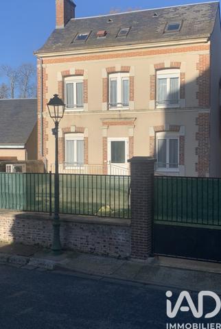 Immeuble à vendre 111 m² Bessé-sur-Braye