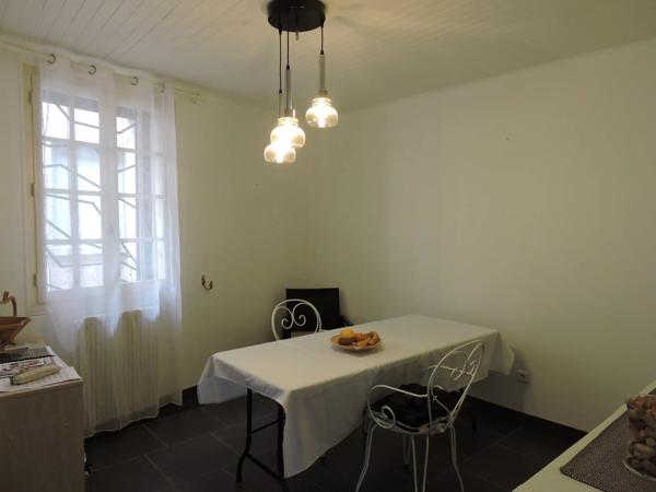 Maison de village prête à être aménagée