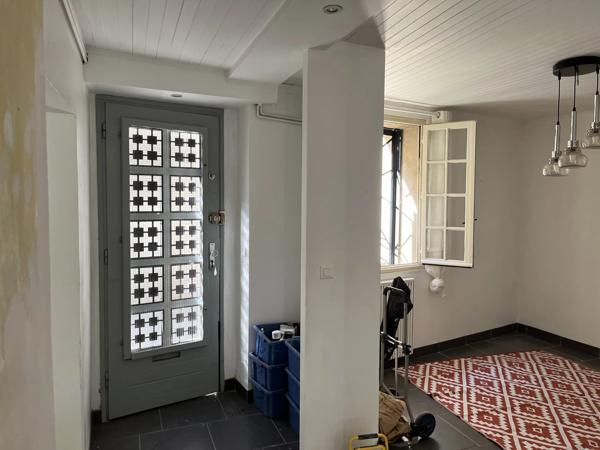 Maison de village prête à être aménagée