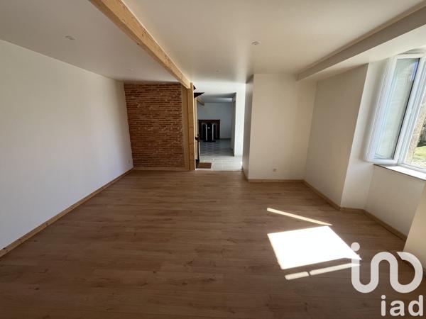 Longère 4 pièces de 104 m² à Châtillon-sur-Thouet (79200)