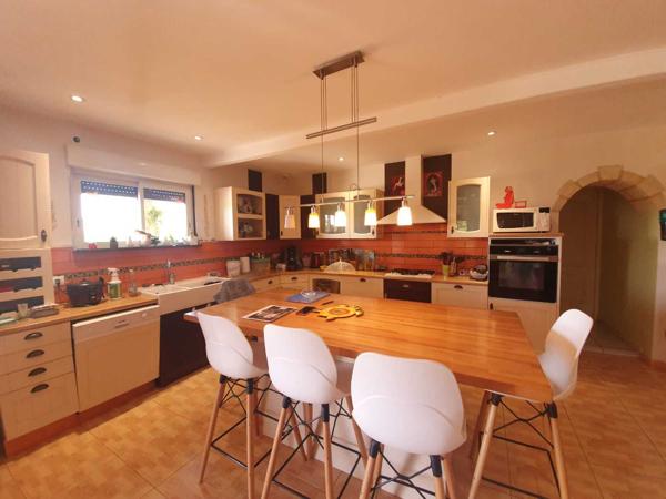 Grande maison en bois