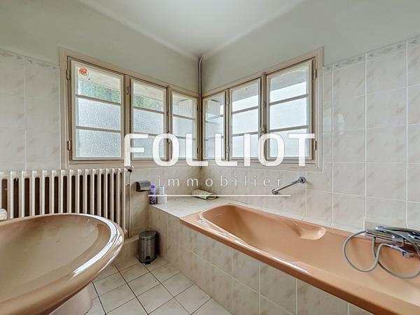 Maison à vendre à Beauchamps - 7 pièces, 145 m², terrain 1843 m²