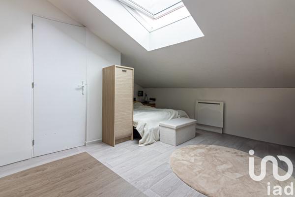 Maison de ville 6 pièces de 111 m² à Oullins (69600)