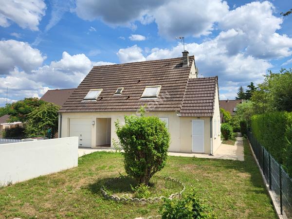 Maison  6 pièce(s) 131.90 m2