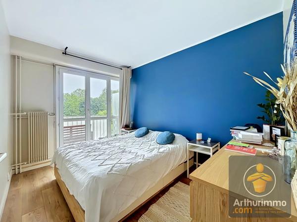 Vente                                                      Appartement
                        
                     3 pièces                      62 m2                     à Yerres