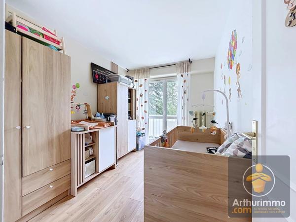 Vente                                                      Appartement
                        
                     3 pièces                      62 m2                     à Yerres