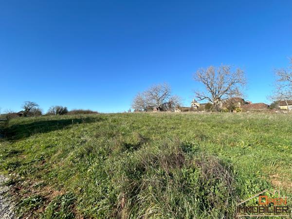 Terrain à bâtir viabilisé 1 223m²