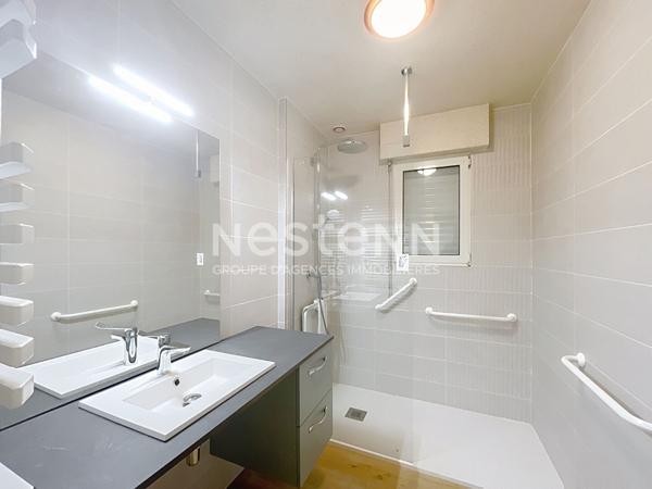 Maison familiale avec 1850m² de terrain à vendre à proximité du centre de Noyal-Muzillac