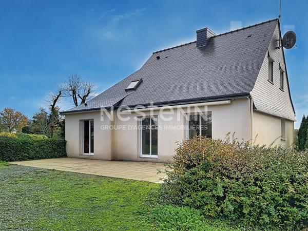 Maison familiale avec 1850m² de terrain à vendre à proximité du centre de Noyal-Muzillac