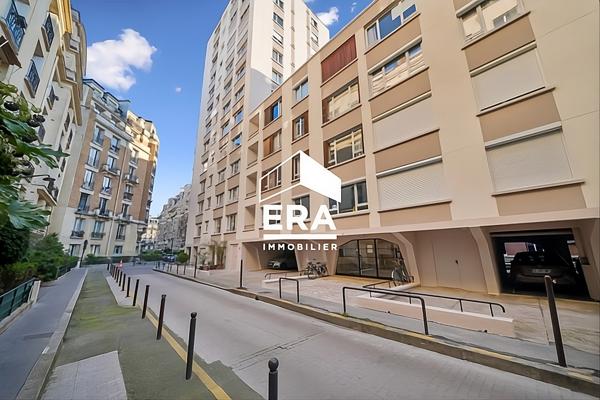 SQUARE DES MUSICIENS - 2 Pieces 45 M2 - 550.000€