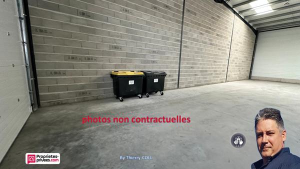 MURS COMMERCIAUX ou INDUSTRIEL ENTREPOT - CHAVANOZ - 578 m2