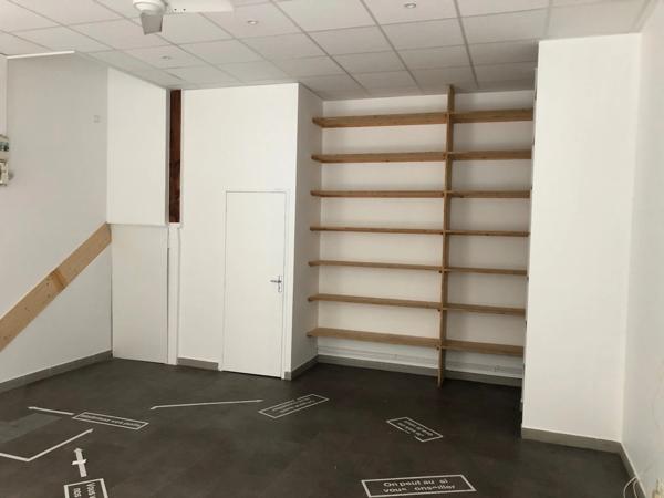 Dpt Rhône (69), à louer LYON 1ER Local commercial de 35m2 rue des capucins
