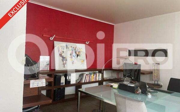 Immeuble à vendre    1 pièce •  Pointe-à-Pitre