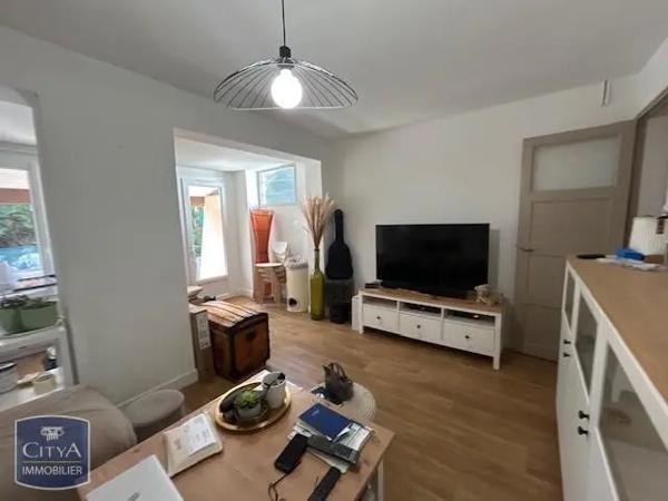 Maison à louer 4 pièces 78.9m² Aix-en-Provence (13100)