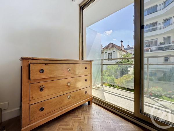 Appartement F2 Bis à vendre  2 pièces - 56,28 m 2   PARIS  - 75012