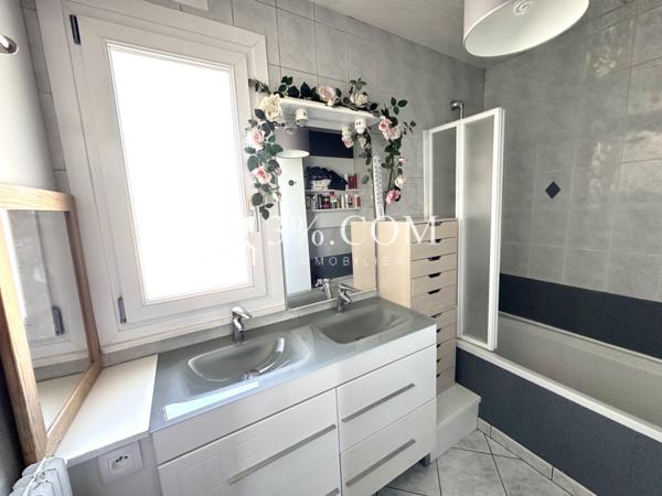 Appartement 4 pièce(s) 2 chambre(s) 74 m²