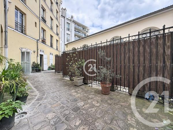 à vendre  73,75 m 2   PARIS  - 75012