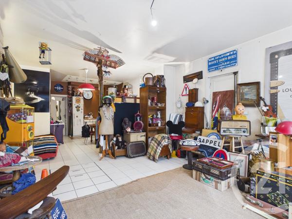 à vendre  73,75 m 2   PARIS  - 75012