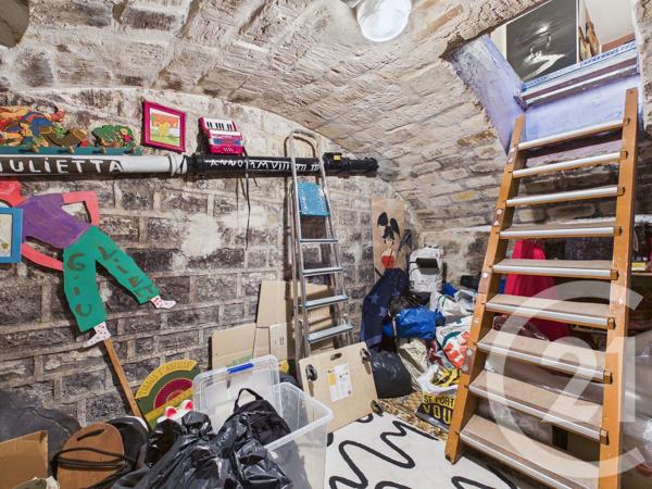 à vendre  73,75 m 2   PARIS  - 75012