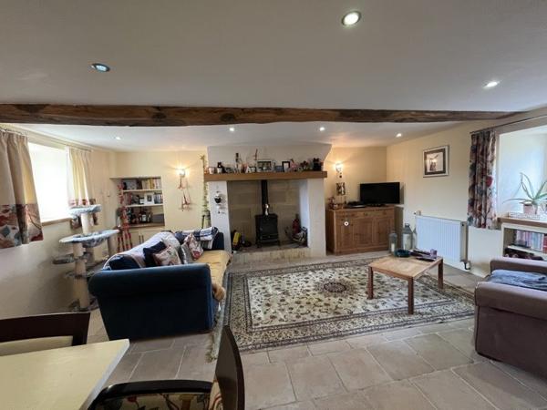 Maison à vendre |  Cersay |  9 pièces | 326 m²