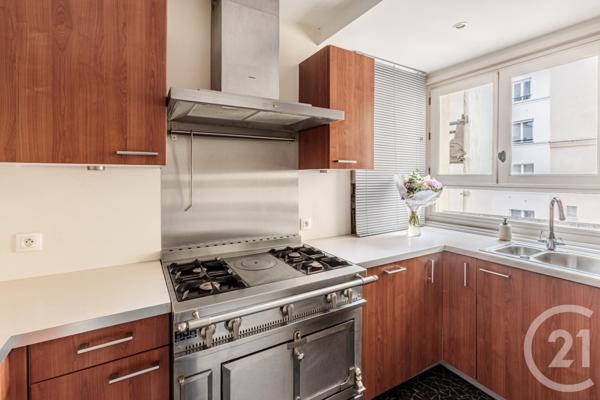 Appartement F4 à vendre  4 pièces - 94,50 m2 PARIS - 75011