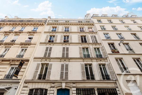 Appartement F4 à vendre  4 pièces - 94,50 m2 PARIS - 75011