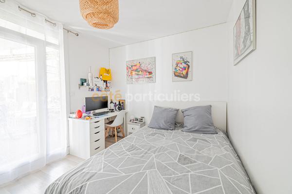 Vente Appartement81,05 m² - 4 Pièces - CENON (33150)