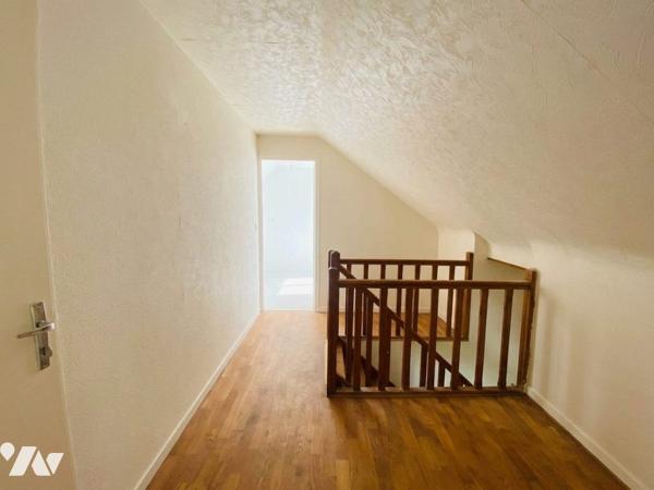 Maison individuelle 6 pièces avec beau potentiel – 125 000 €