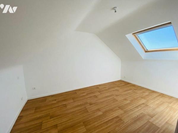 Maison individuelle 6 pièces avec beau potentiel – 125 000 €
