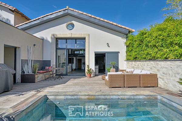 Loft familial dans un ancien chai réhabilité avec piscine