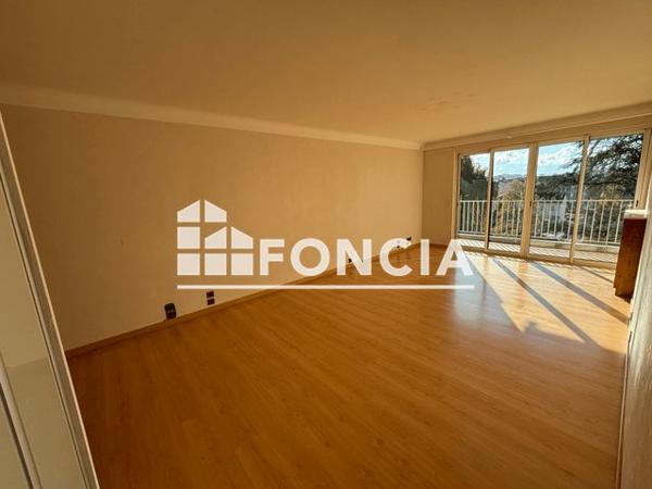 Location Appartement 3 pièces 76.55 m² - Pau 64000