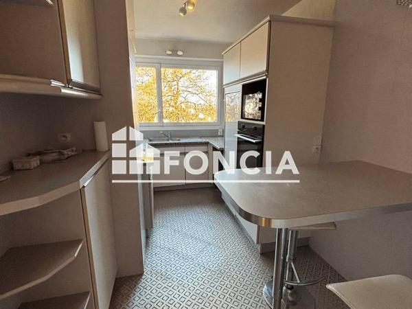 Location Appartement 3 pièces 76.55 m² - Pau 64000