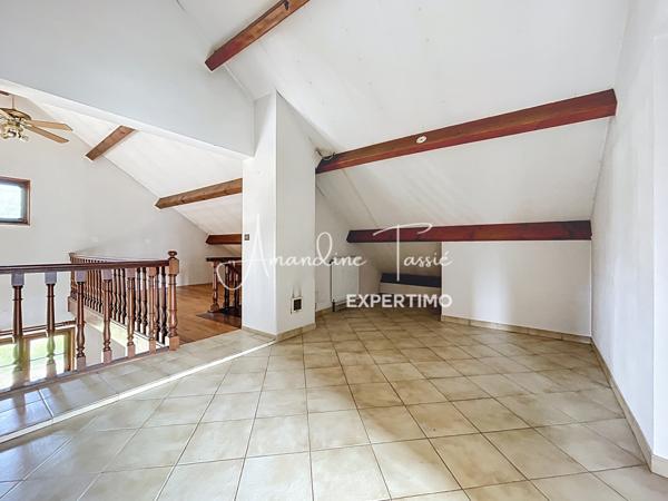 Saint-Jean-du-Bruel (12230) Maison familiale de 162,8 m² habitables à Saint-Jean-du-Bruel