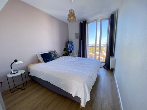 Superbe T2 traversant de 50m² avec vue imprenable sur Toulouse