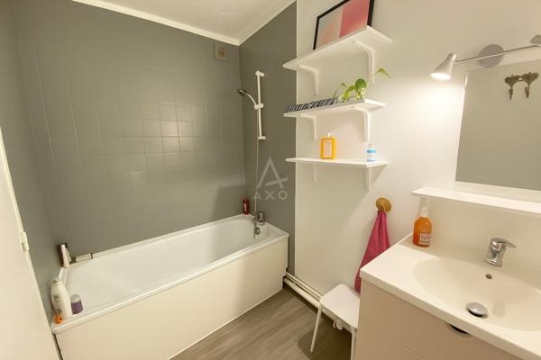 Superbe T2 traversant de 50m² avec vue imprenable sur Toulouse