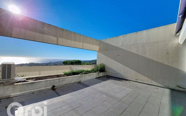 Appartement à vendre    2 pièces • 36,52 m2 Bandol