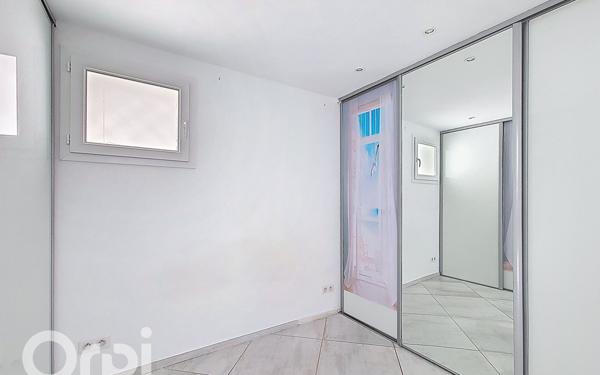 Appartement à vendre    2 pièces • 36,52 m2 Bandol