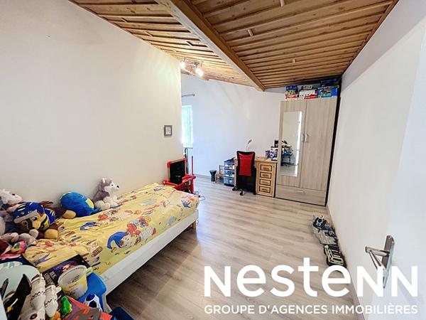 A Vendre : Jolie Maison de Village avec garage - 71570 LA CHAPELLE DE GUINCHAY