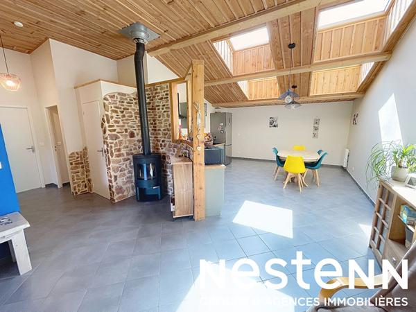 A Vendre : Jolie Maison de Village avec garage - 71570 LA CHAPELLE DE GUINCHAY