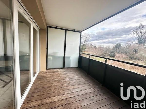Appartement 2 pièces de 42 m² à Vénissieux (69200)